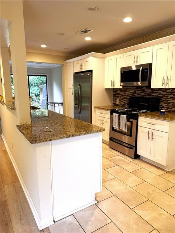 3 bedroom, 3 bathroom, 1,502 sq ft condominium for sale at 6400 Hawthorne Terrace, Peachtree Corners, GA 30092 — photo 4