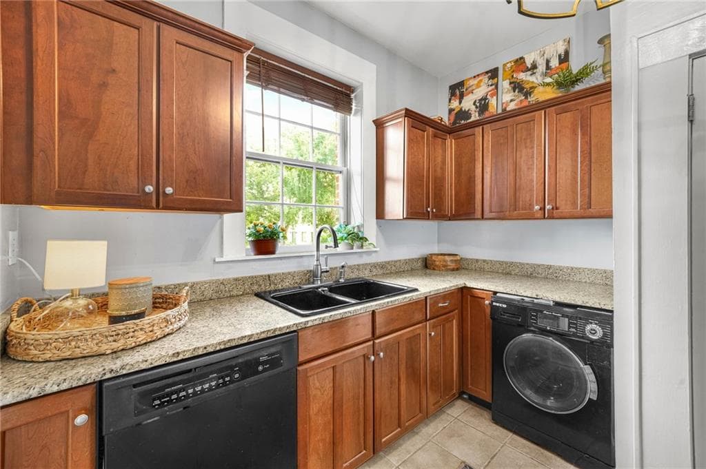 2 bedroom, 1 bathroom, 838 sq ft condominium for sale at 229 Ponce De Leon Avenue 1, Atlanta, GA 30308 — photo 8