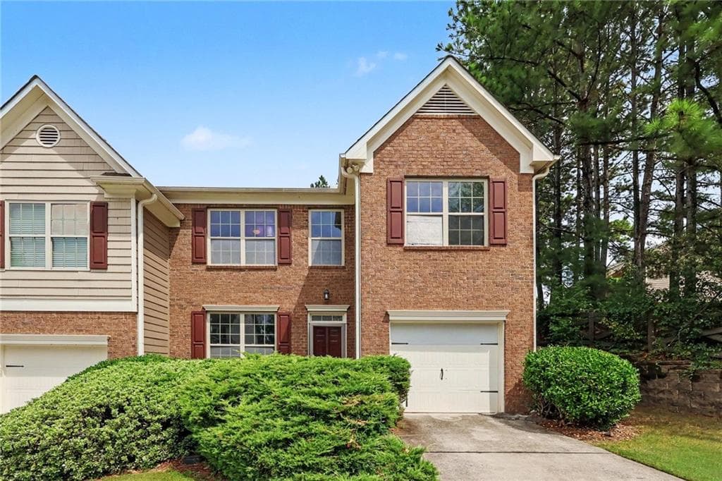 4 bedroom, 3 bathroom, 1,808 sq ft townhouse for sale at 480 Tufton Trail, Atlanta, GA 30354 — photo 2