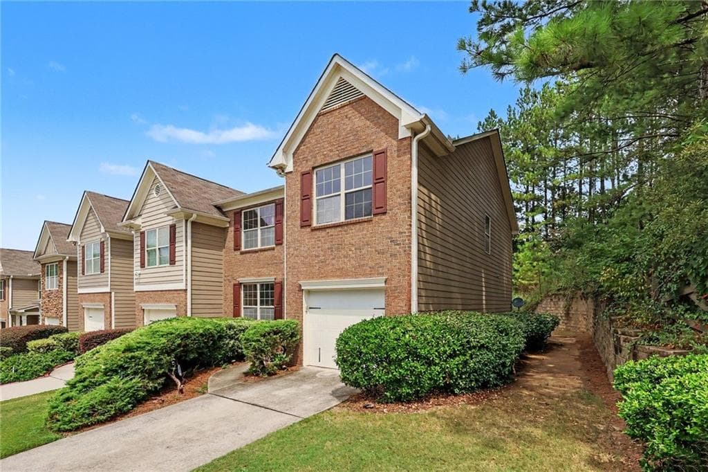 4 bedroom, 3 bathroom, 1,808 sq ft townhouse for sale at 480 Tufton Trail, Atlanta, GA 30354 — photo 4