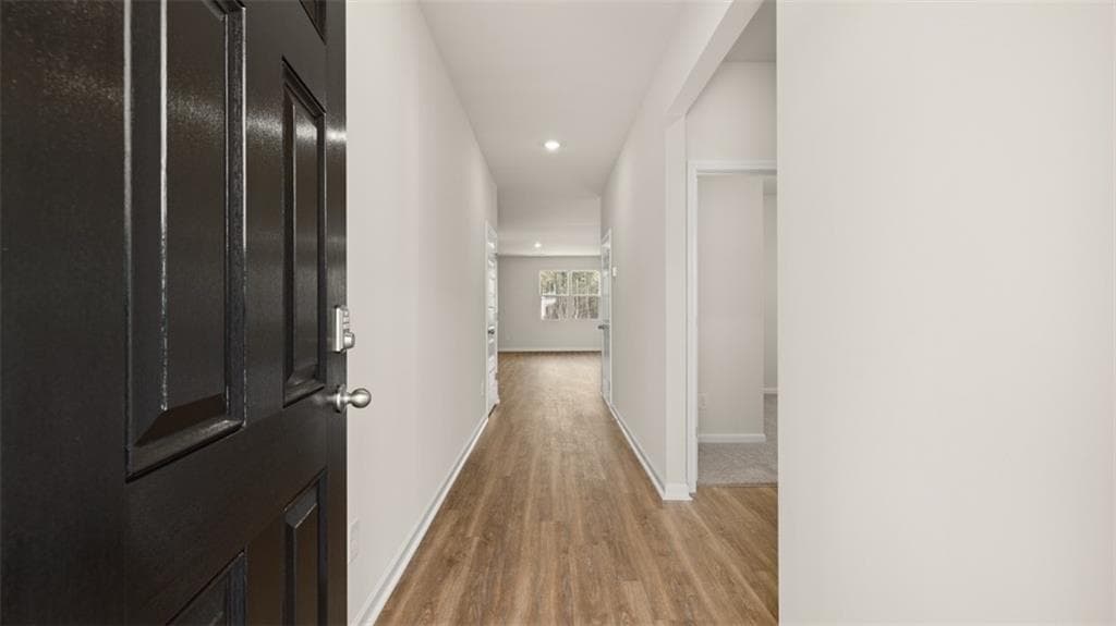 3 bedroom, 2 bathroom, 1,475 sq ft single family residence for sale at 315 Bristol Boulevard, Winder, GA 30680 — photo 2