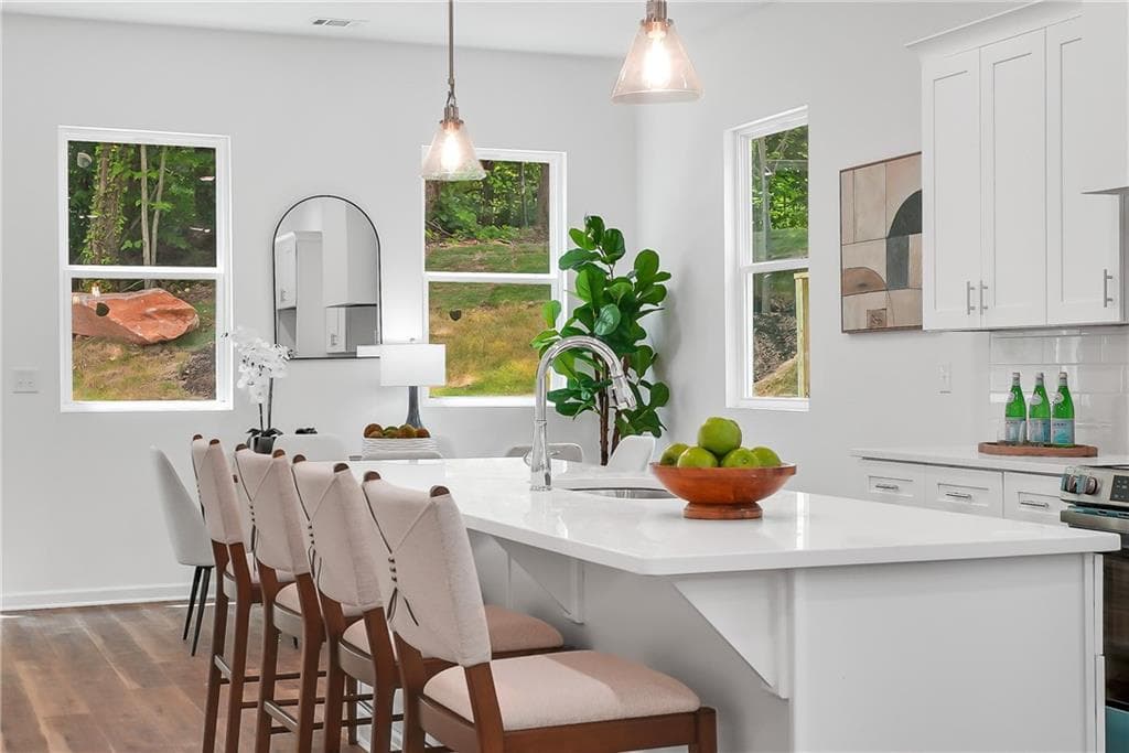 4 bedroom, 3 bathroom, 1,752 sq ft single family residence for sale at 1804 Charles Place, Atlanta, GA 30318 — photo 9