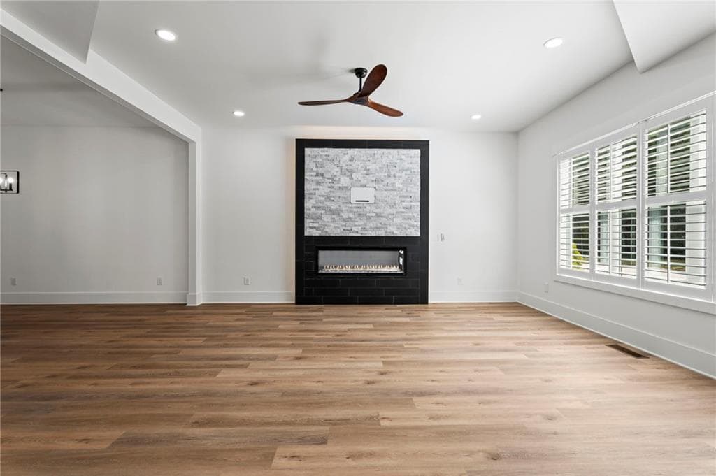 4 bedroom, 3 bathroom, 2,315 sq ft townhouse for sale at 185 Brush Creek Court, Stockbridge, GA 30281 — photo 10
