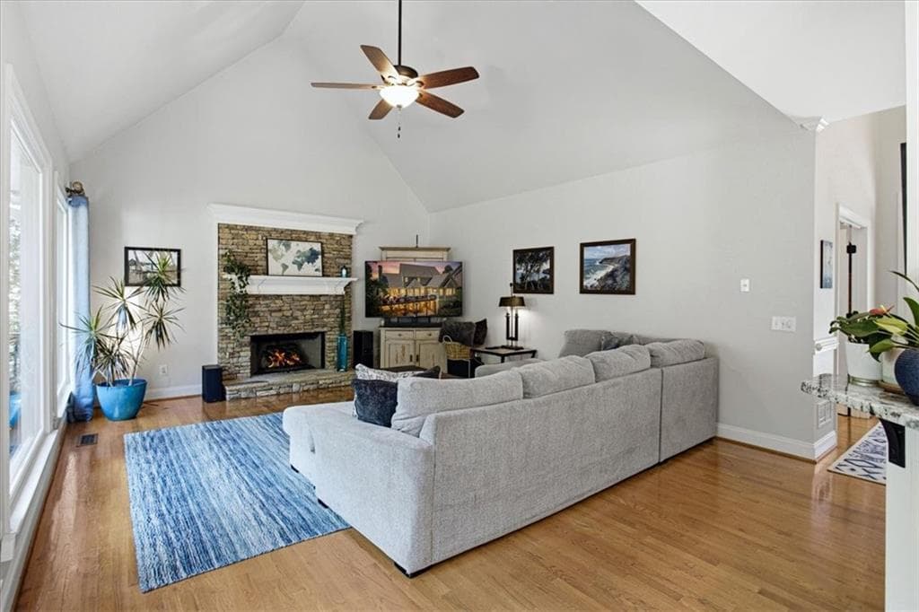 5 bedroom, 5 bathroom, 5,400 sq ft single family residence for sale at 795 River Rush Drive, Sugar Hill, GA 30518 — photo 9