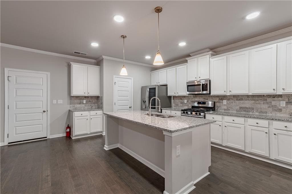 4 bedroom, 3 bathroom, 2,196 sq ft townhouse for sale at 2463 Shetley Creek Drive, Norcross, GA 30071 — photo 8