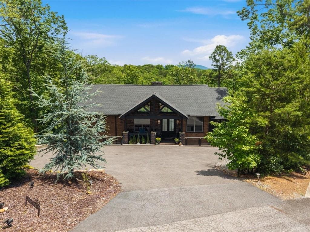 4 bedroom, 4 bathroom, 2,912 sq ft single family residence for sale at 254 Leatherwood Mountain Road, Ellijay, GA 30540 — photo 2