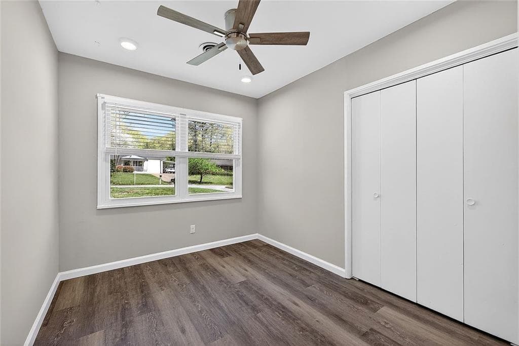 4 bedroom, 2 bathroom, 1,375 sq ft single family residence for sale at 3045 Lindon Lane, Decatur, GA 30033 — photo 5