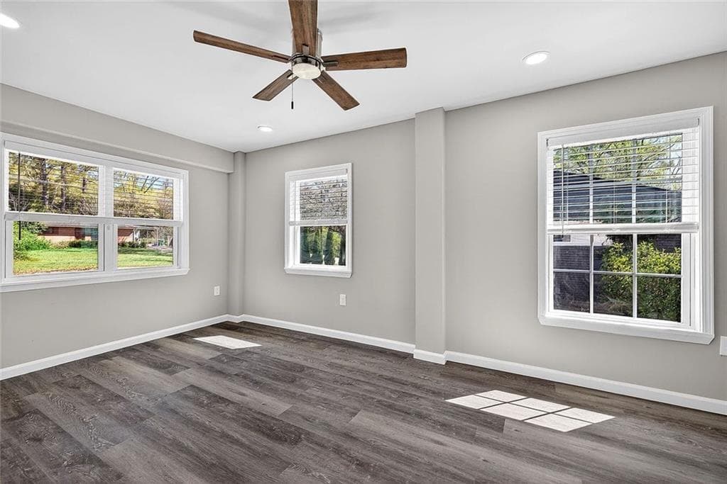 4 bedroom, 2 bathroom, 1,375 sq ft single family residence for sale at 3045 Lindon Lane, Decatur, GA 30033 — photo 9