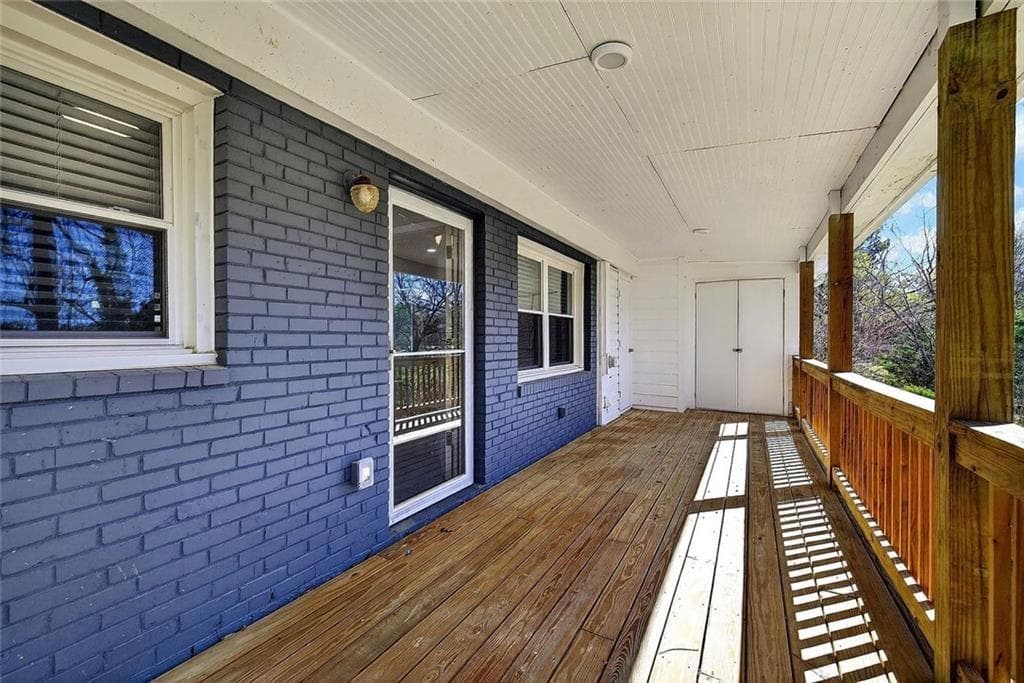 4 bedroom, 2 bathroom, 1,375 sq ft single family residence for sale at 3045 Lindon Lane, Decatur, GA 30033 — photo 10