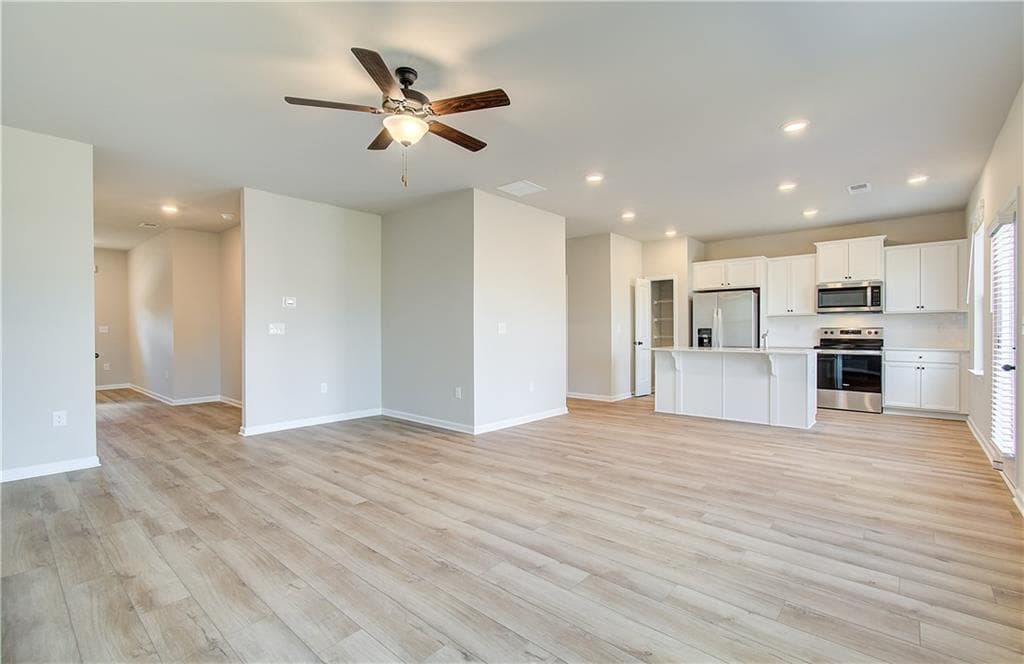 4 bedroom, 3 bathroom, 2,001 sq ft single family residence for sale at 11974 Brightside Parkway, Hampton, GA 30228 — photo 8