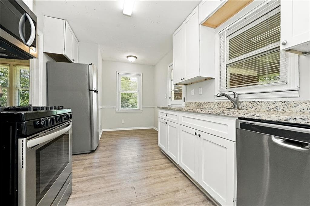 3 bedroom, 1 bathroom, 1,000 sq ft single family residence for rent at 2690 Lake Harbin Road, Morrow, GA 30260 for $1,335 a month — photo 2