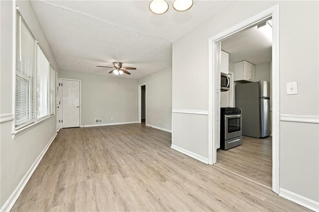3 bedroom, 1 bathroom, 1,000 sq ft single family residence for rent at 2690 Lake Harbin Road, Morrow, GA 30260 for $1,335 a month — photo 7