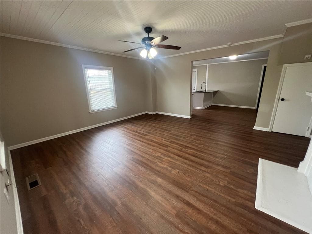 1 bedroom, 2 bathroom duplex for rent at 21 Highland Street, Gainesville, GA 30501 for $1,395 a month — photo 2