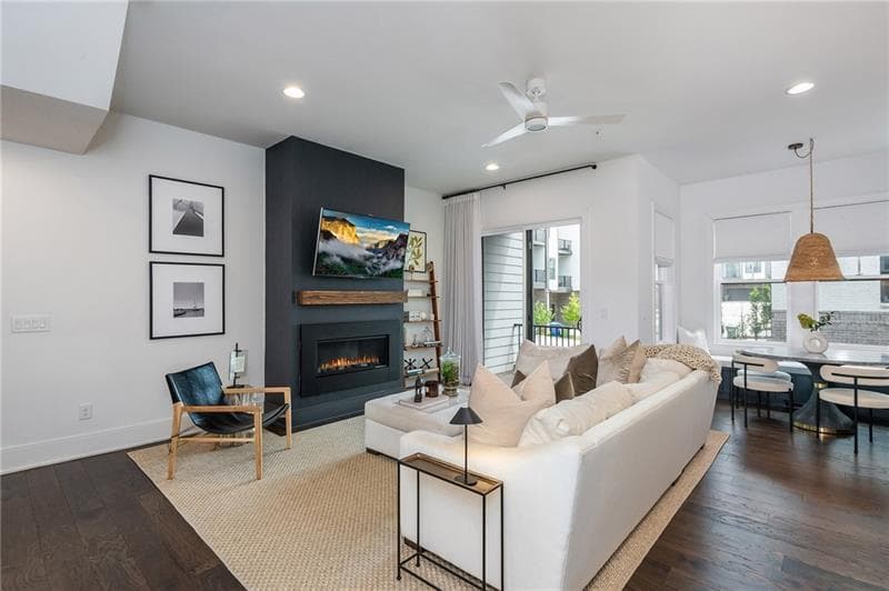 4 bedroom, 5 bathroom, 2,902 sq ft townhouse for rent at 1038 Culpepper Street, Atlanta, GA 30318 for $4,750 a month — photo 5