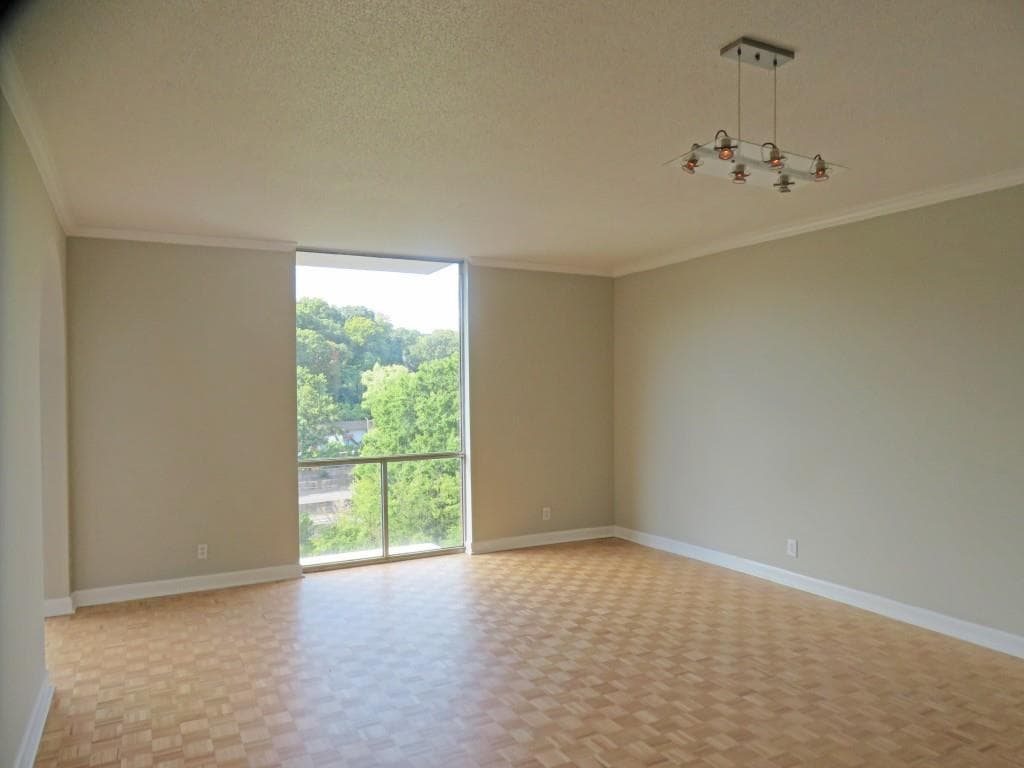 1 bedroom, 1 bathroom, 815 sq ft condominium for sale at 130 26th Street 703, Atlanta, GA 30309 — photo 5