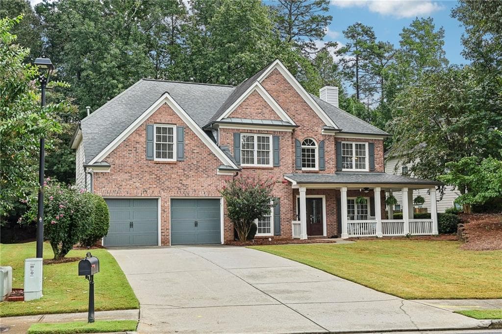 5 bedroom, 4 bathroom, 2,827 sq ft single family residence for sale at 3845 Summit Gate Drive, Suwanee, GA 30024 — photo 2