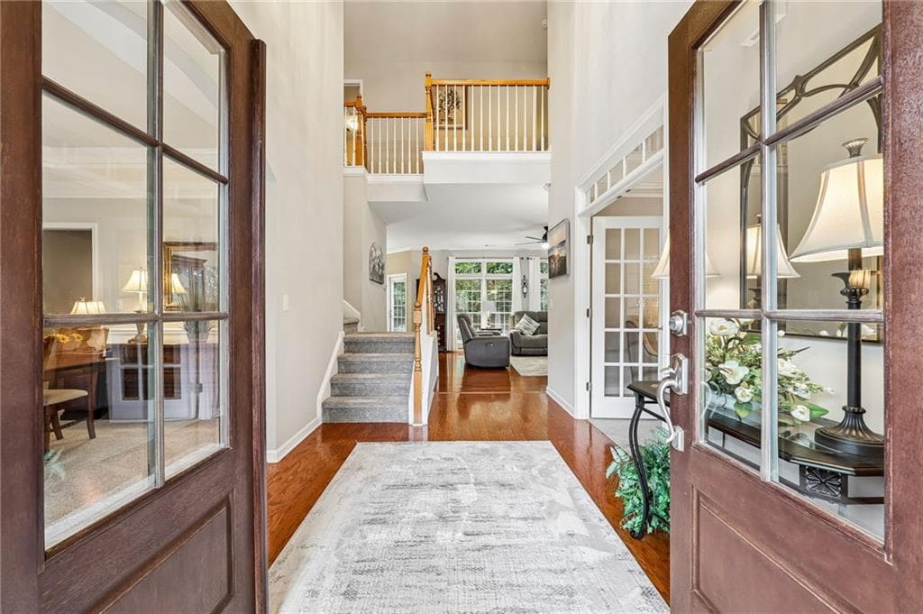 5 bedroom, 4 bathroom, 2,827 sq ft single family residence for sale at 3845 Summit Gate Drive, Suwanee, GA 30024 — photo 8