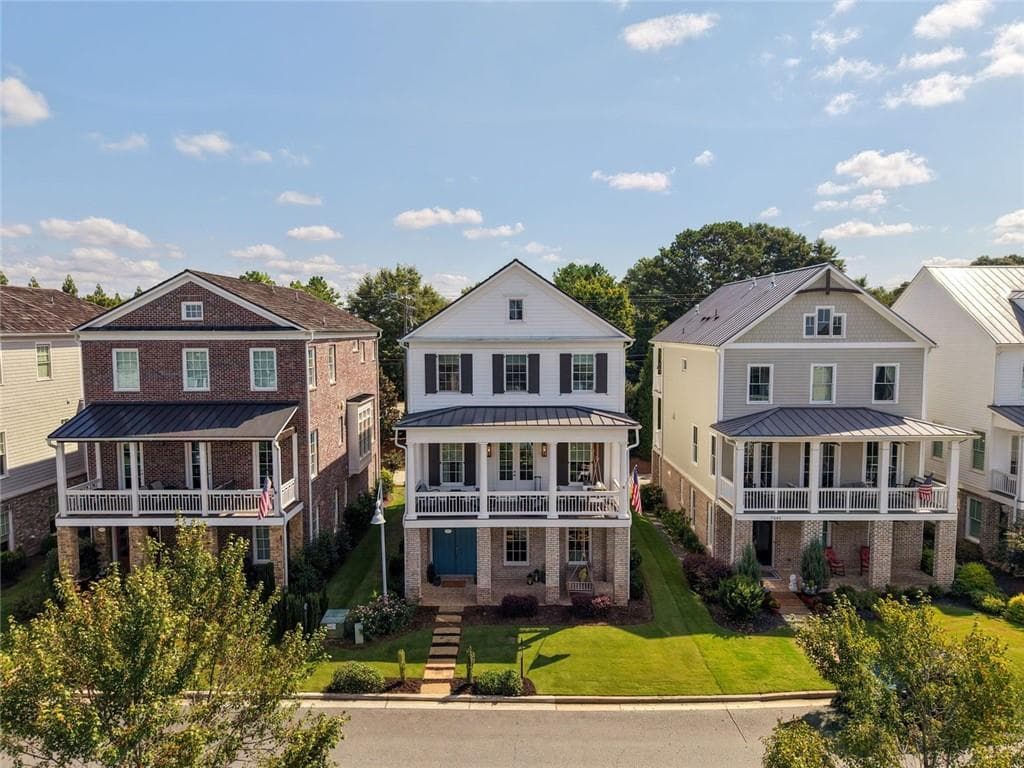 4 bedroom, 4 bathroom, 3,166 sq ft single family residence for sale at 7535 Cordery Road, Cumming, GA 30040 — photo 3
