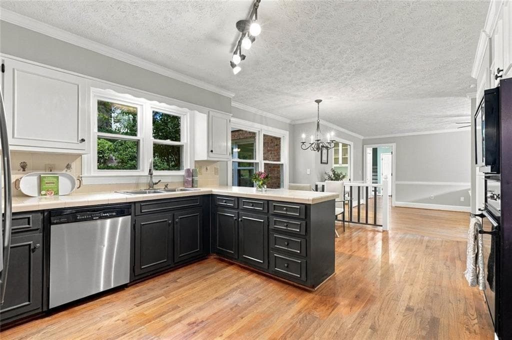 4 bedroom, 4 bathroom, 4,332 sq ft single family residence for sale at 2819 Livsey Drive, Tucker, GA 30084 — photo 10