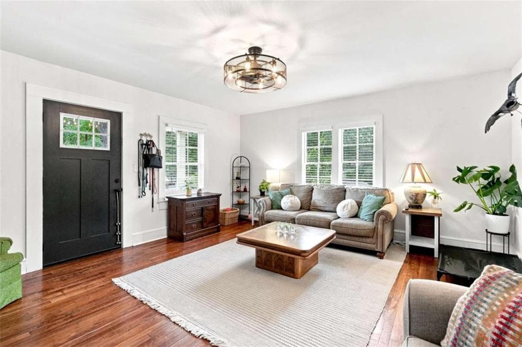 3 bedroom, 2 bathroom, 1,298 sq ft single family residence for sale at 1235 S Madison Avenue, Monroe, GA 30655 — photo 6