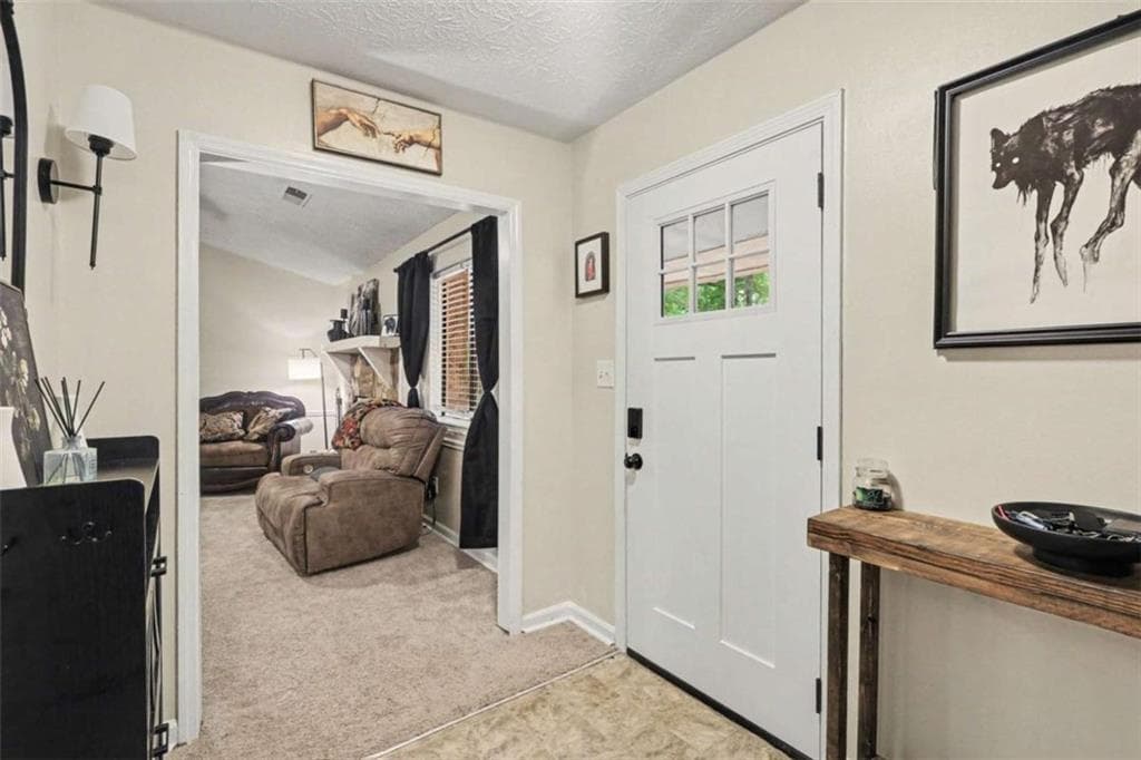 4 bedroom, 2 bathroom, 2,016 sq ft single family residence for sale at 130 Ashley Oaks Drive, Mcdonough, GA 30253 — photo 5