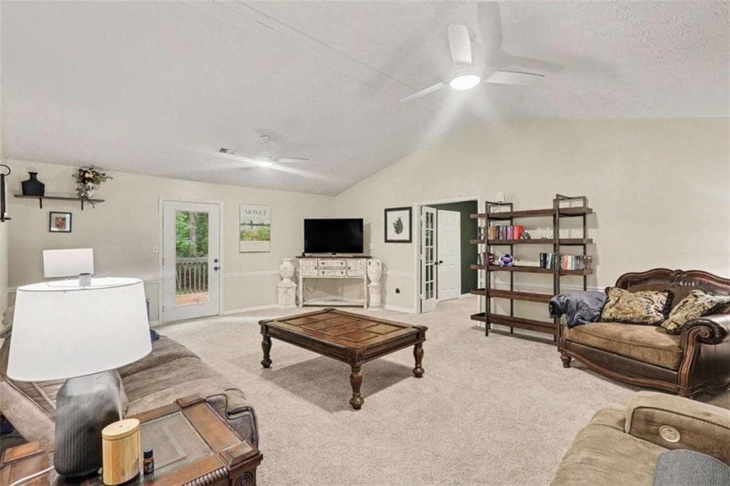 4 bedroom, 2 bathroom, 2,016 sq ft single family residence for sale at 130 Ashley Oaks Drive, Mcdonough, GA 30253 — photo 7