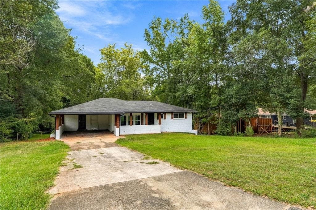 3 bedroom, 2 bathroom, 1,396 sq ft single family residence for sale at 2988 Valley Ridge Drive, Decatur, GA 30032