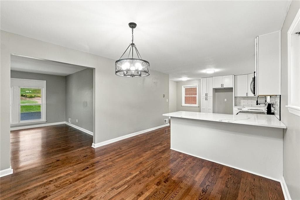 3 bedroom, 2 bathroom, 1,396 sq ft single family residence for sale at 2988 Valley Ridge Drive, Decatur, GA 30032 — photo 9