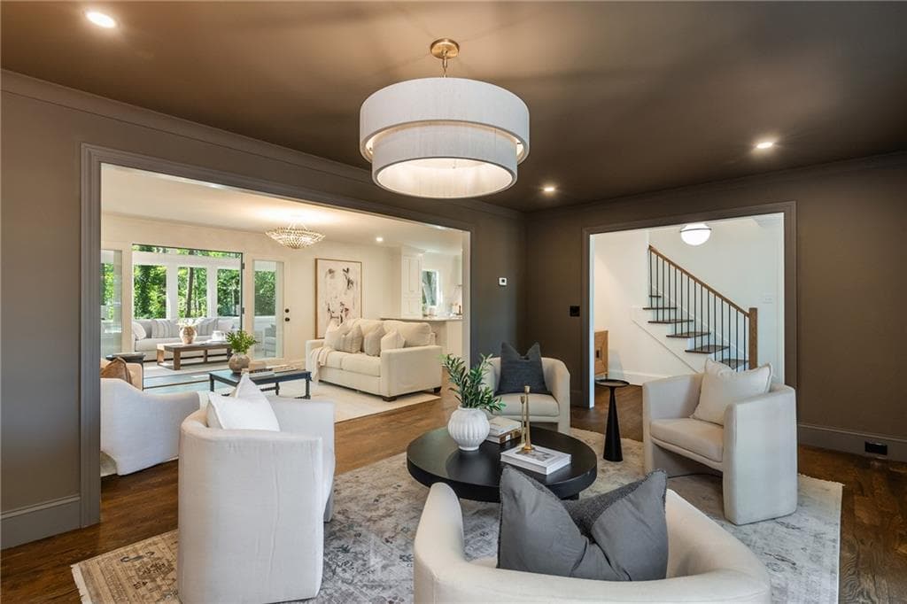 5 bedroom, 5 bathroom, 5,492 sq ft single family residence for sale at 535 Junction Point, Roswell, GA 30075 — photo 5