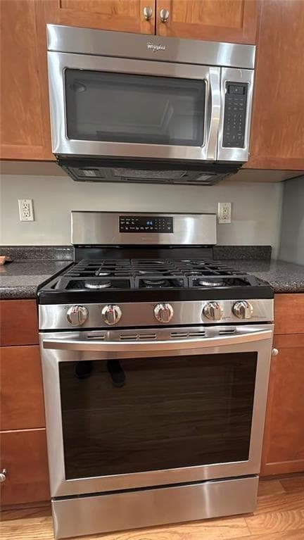 3 bedroom, 3 bathroom, 1,788 sq ft single family residence for sale at 1544 Thomas Road, Decatur, GA 30032 — photo 7