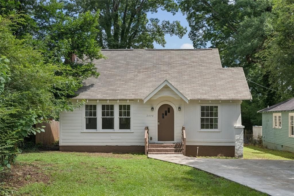 4 bedroom, 2 bathroom, 1,850 sq ft single family residence for sale at 2498 White Oak Drive, Decatur, GA 30032 — photo 1 of 32