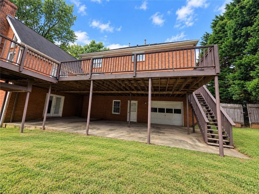 4 bedroom, 3 bathroom, 4,499 sq ft single family residence for sale at 780 Yorkshire Place, Lilburn, GA 30047 — photo 4
