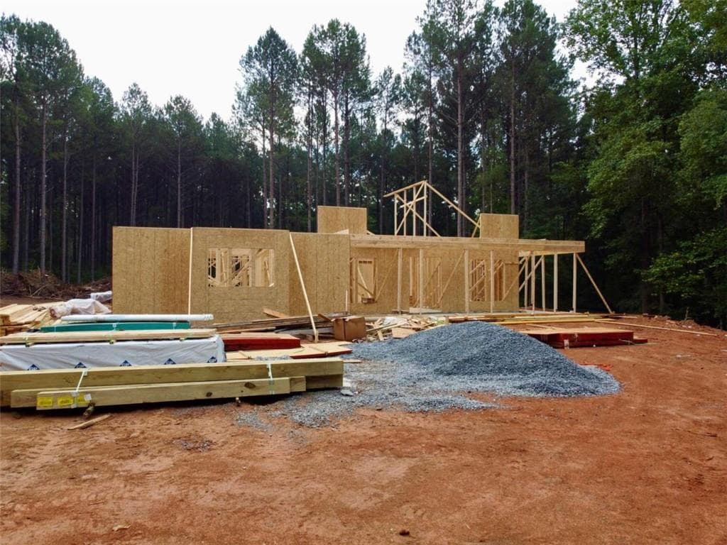 4 bedroom, 4 bathroom, 2,306 sq ft single family residence for sale at 2660 Indian Creek Road, Madison, GA 30650 — photo 3