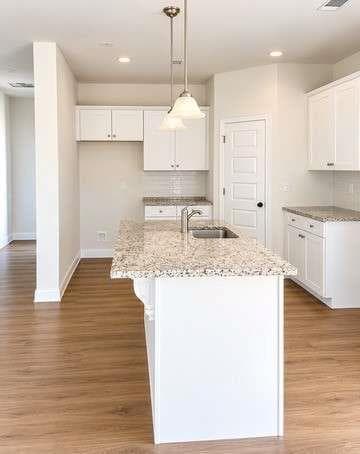 4 bedroom, 4 bathroom, 2,672 sq ft single family residence for sale at 75 Oak Road, Locust Grove, GA 30248 — photo 7
