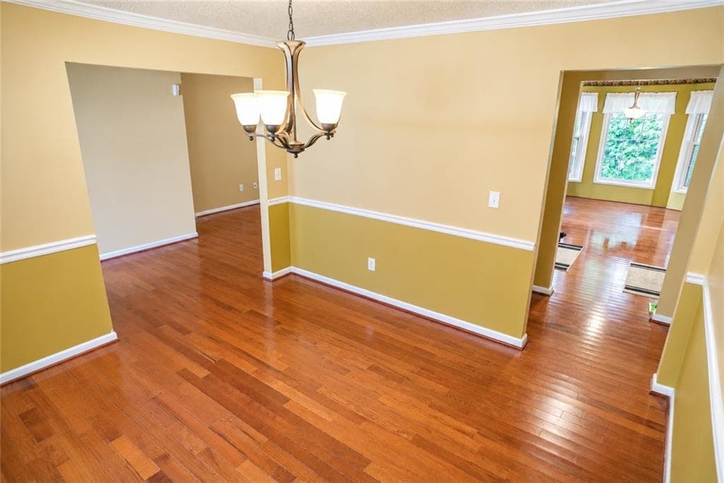 3 bedroom, 2 bathroom, 2,200 sq ft single family residence for sale at 3874 Saint George Terrace, Powder Springs, GA 30127 — photo 7