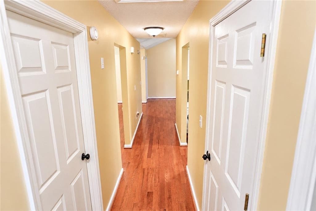 3 bedroom, 2 bathroom, 2,200 sq ft single family residence for sale at 3874 Saint George Terrace, Powder Springs, GA 30127 — photo 10