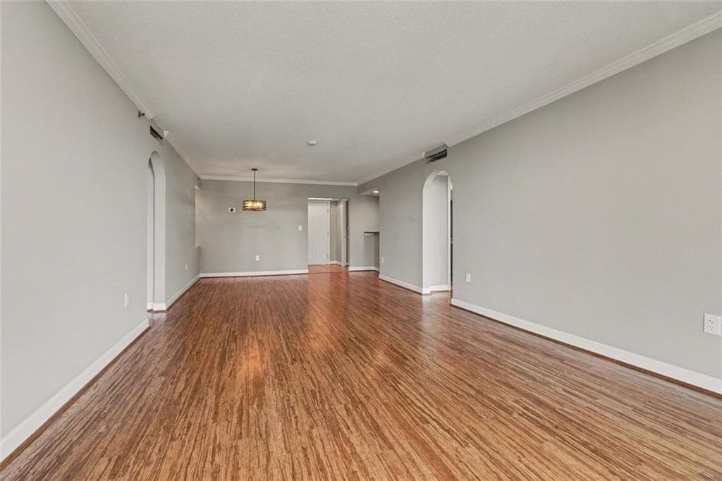 2 bedroom, 2 bathroom, 1,228 sq ft condominium for sale at 2870 Pharr Court 1806, Atlanta, GA 30305 — photo 8