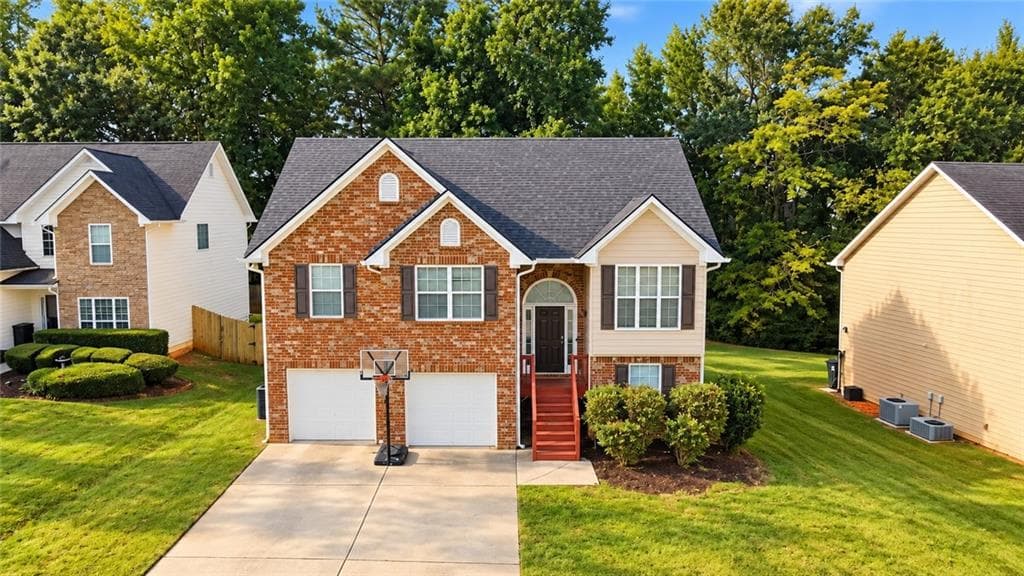 4 bedroom, 3 bathroom, 2,290 sq ft single family residence for sale at 769 Mesa Road, Mcdonough, GA 30253