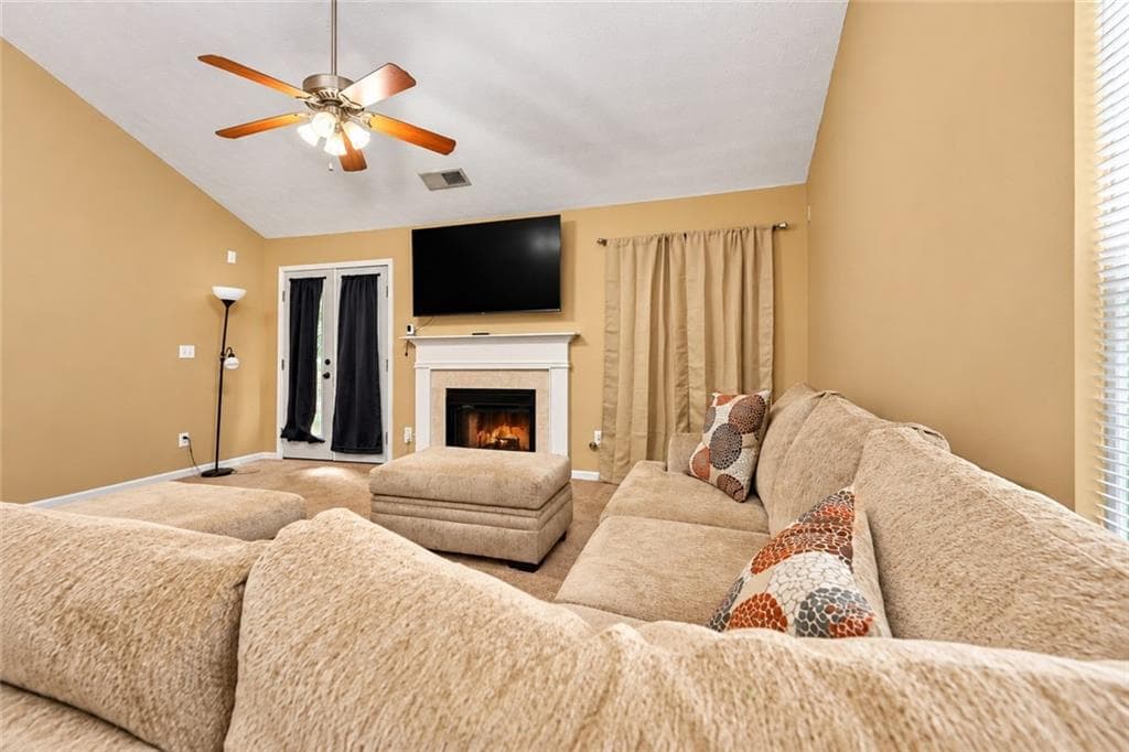 4 bedroom, 3 bathroom, 2,290 sq ft single family residence for sale at 769 Mesa Road, Mcdonough, GA 30253 — photo 4