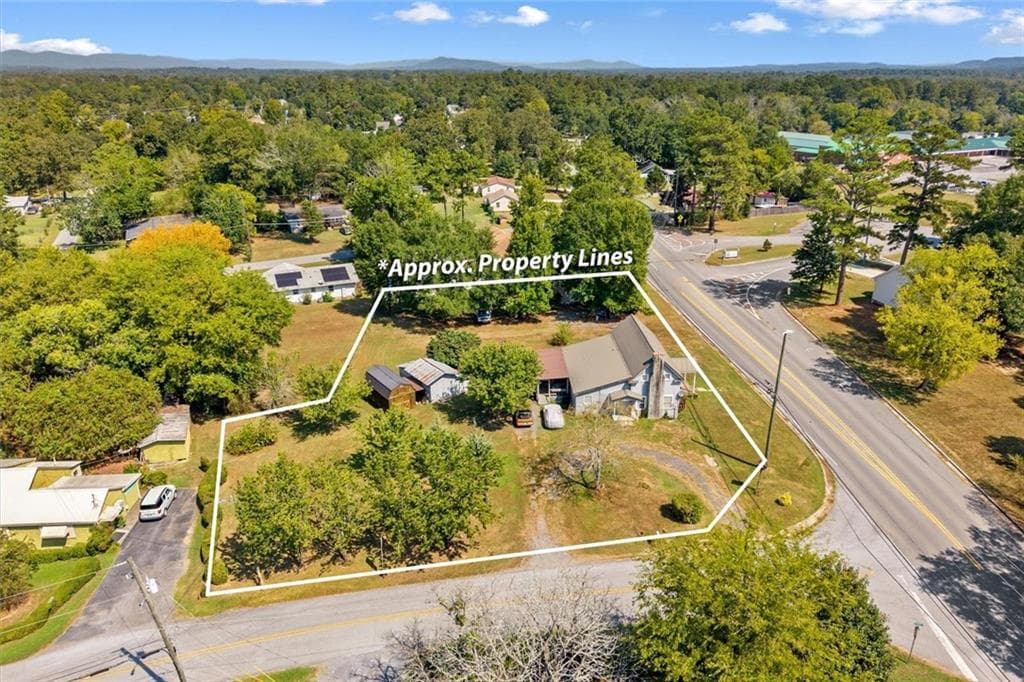 4 bedroom, 1 bathroom, 1,480 sq ft single family residence under contract at 27 Monroe Drive, Rome, GA 30165 — photo 5
