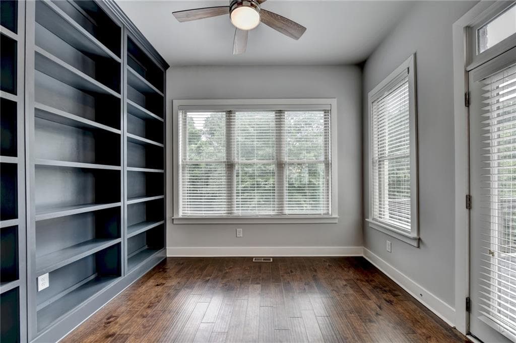 3 bedroom, 4 bathroom, 2,088 sq ft townhouse for rent at 6097 Boylston Drive, Sandy Springs, GA 30328 for $4,250 a month — photo 9