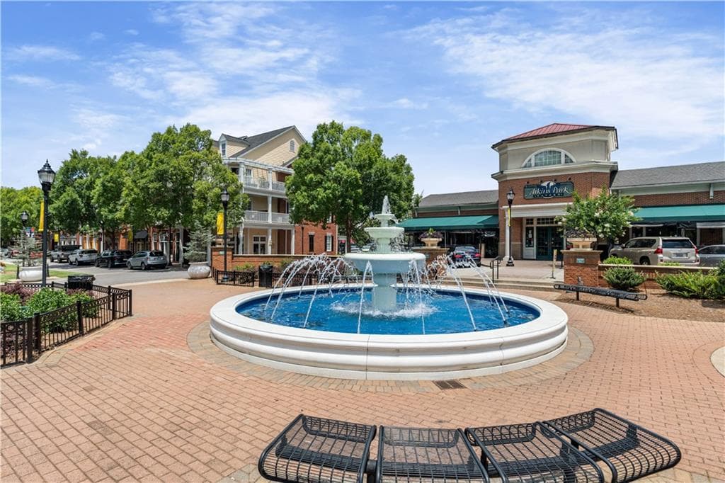 3 bedroom, 1 bathroom, 1,000 sq ft single family residence for sale at 119 Long Drive, Marietta, GA 30060 — photo 4