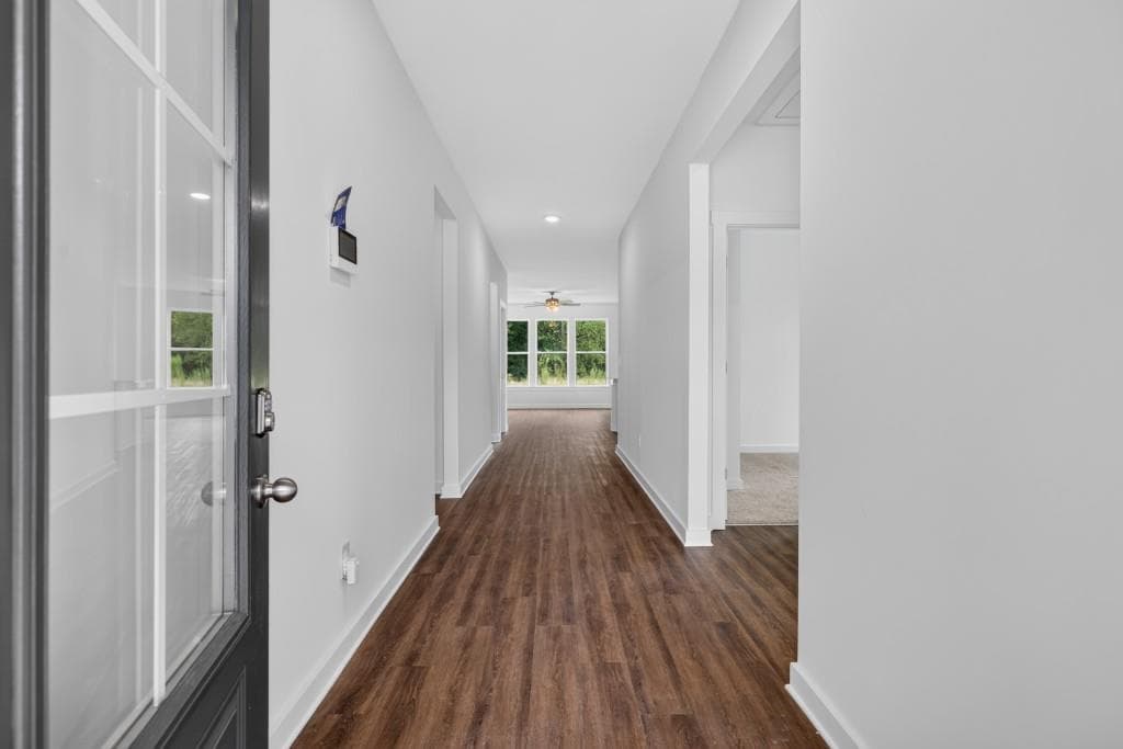 4 bedroom, 2 bathroom, 1,746 sq ft single family residence for sale at 360 Crimson Feather Drive, Jefferson, GA 30549 — photo 6