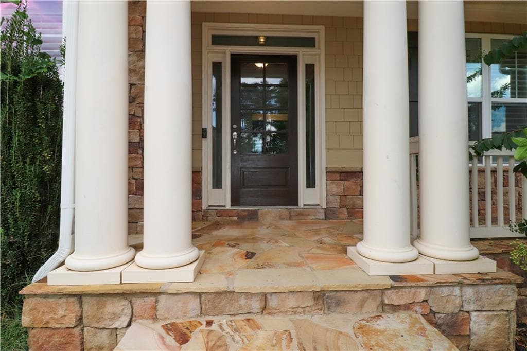 5 bedroom, 5 bathroom, 4,922 sq ft single family residence for sale at 59 Angel Oak Trail, Dallas, GA 30132 — photo 2