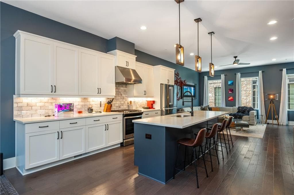 3 bedroom, 4 bathroom, 2,171 sq ft townhouse for sale at 287 Castleberry Hill Walk, Atlanta, GA 30313 — photo 10