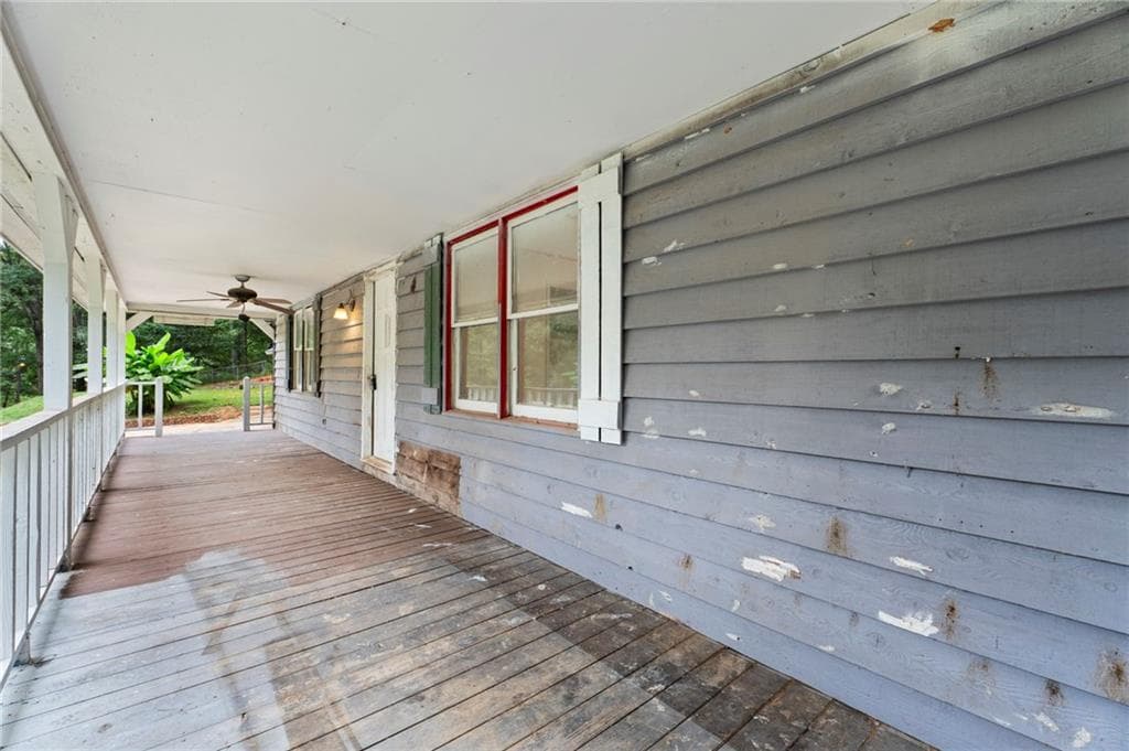 3 bedroom, 2 bathroom, 1,666 sq ft single family residence for sale at 16 Mctier Circle, Cartersville, GA 30120 — photo 6