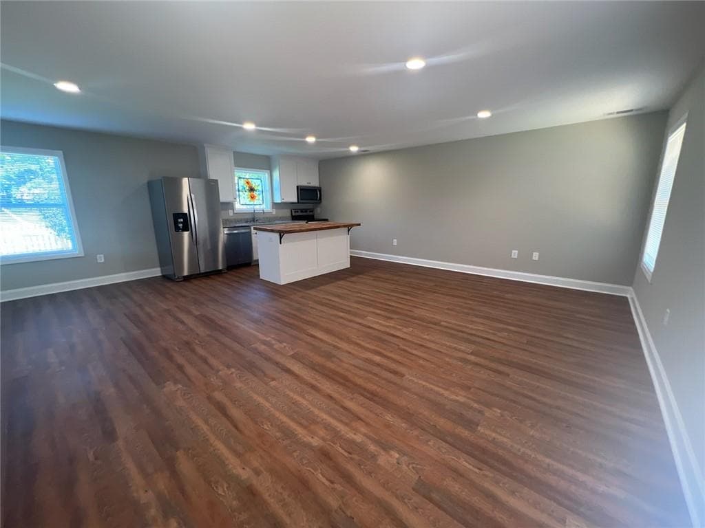 3 bedroom, 2 bathroom single family residence for rent at 5907 Maiden Lane, Lula, GA 30554 for $2,500 a month — photo 2