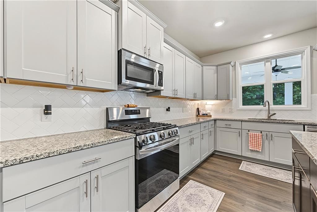 5 bedroom, 3 bathroom, 2,421 sq ft single family residence for sale at 258 Creekstone Drive, Dallas, GA 30132 — photo 10