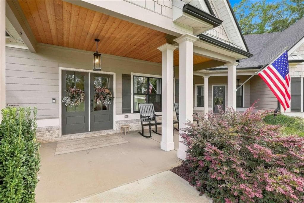 4 bedroom, 4 bathroom, 3,293 sq ft single family residence under contract at 230 Windchime Way, Tyrone, GA 30290 — photo 7