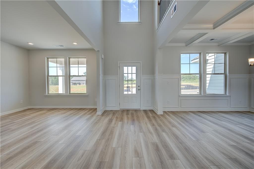 5 bedroom, 4 bathroom, 4,010 sq ft single family residence for sale at 745 Dunlake Way, Locust Grove, GA 30248 — photo 5